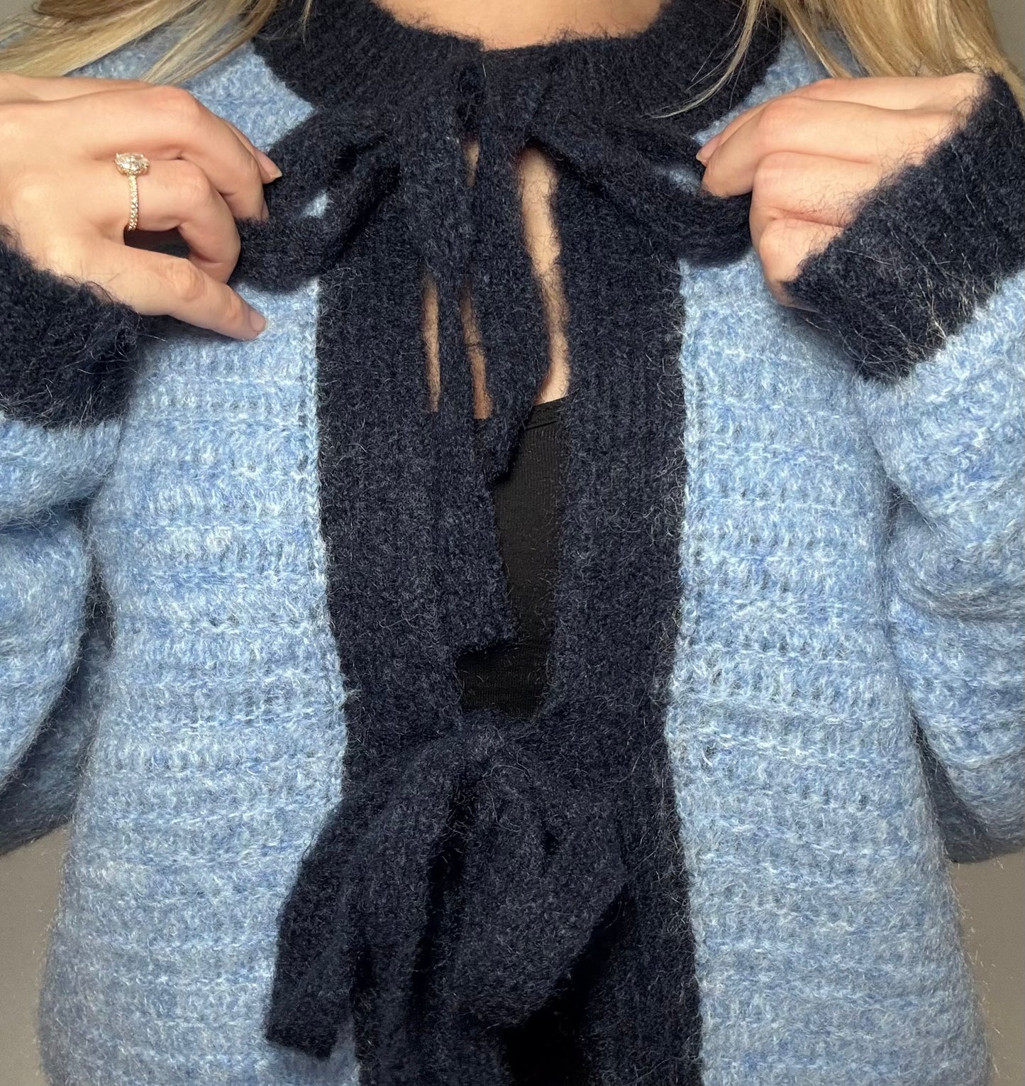 Pullover Blueberry Parfait