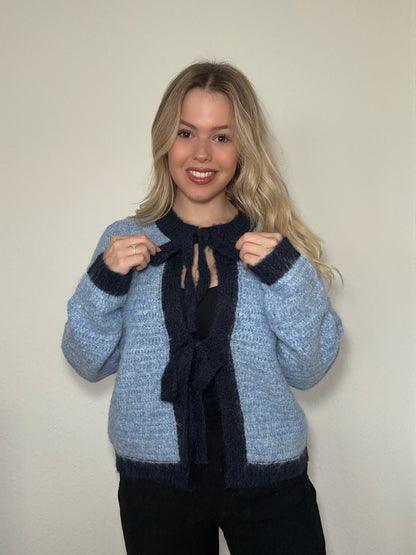 Pullover Blueberry Parfait