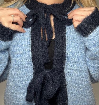 Pullover Blueberry Parfait